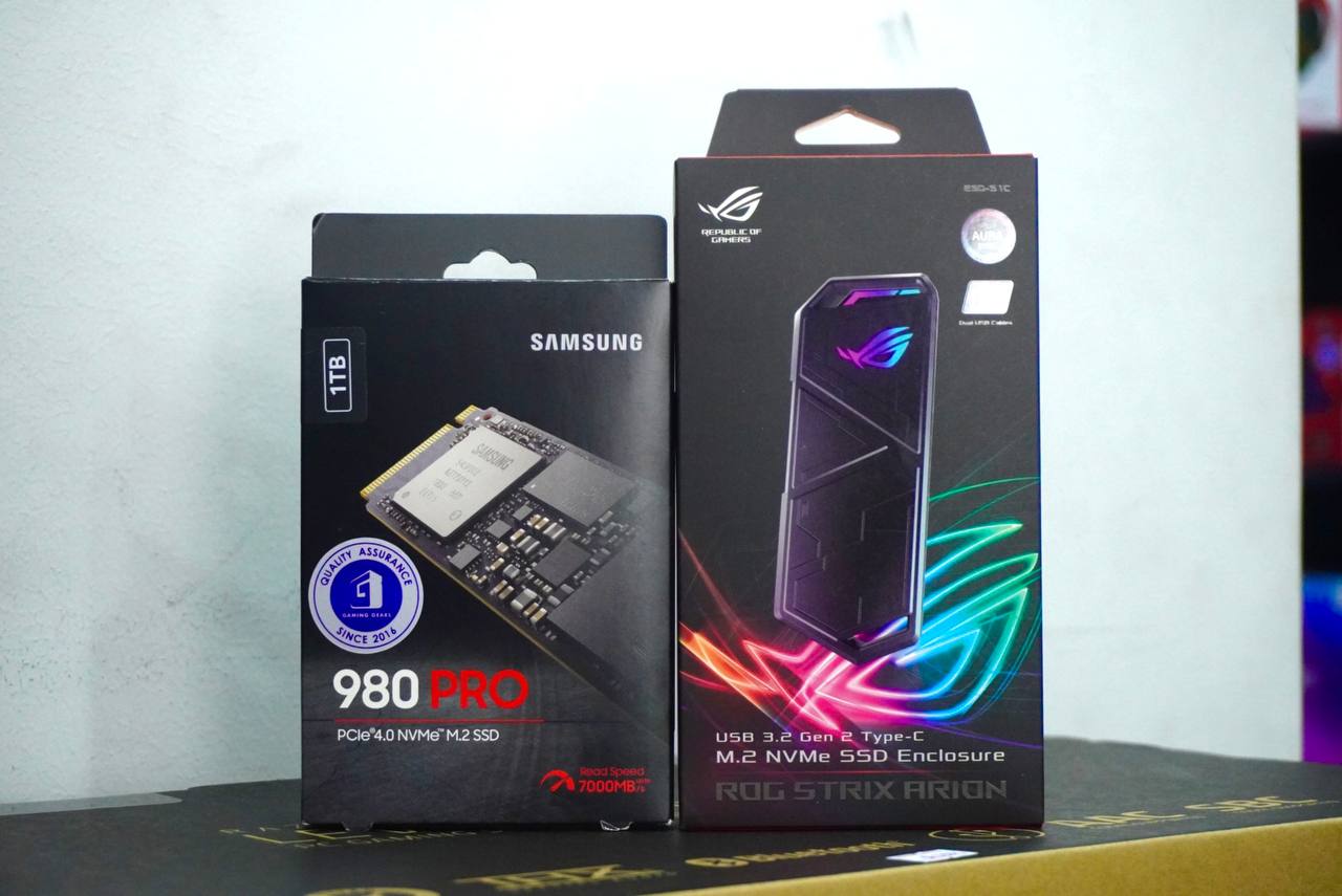 ASUS ROG STRIX ARION +SSD SAMSUNG 990 PRO 2 To 